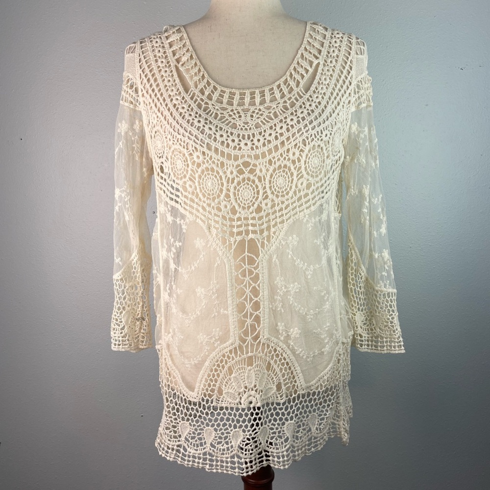 Maurices Loose Knit Top Size M EUC
